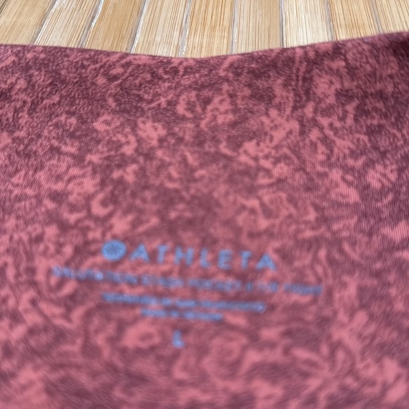 Athleta Rust Colored Salutation Leggings - Picture 4 of 4